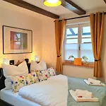 Avahome: Haus Fuer 16, Wlan, Parkplaetze, Netflix, Nespresso *
