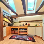 Avahome: Haus Fuer 16, Wlan, Parkplaetze, Netflix, Nespresso شقة كاندل