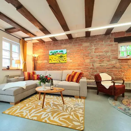 Avahome: Haus Fuer 16, Wlan, Parkplaetze, Netflix, Nespresso Lägenhet *