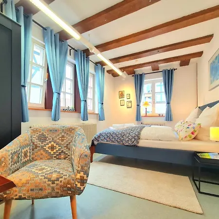 Avahome: Haus Fuer 16, Wlan, Parkplaetze, Netflix, Nespresso Lägenhet