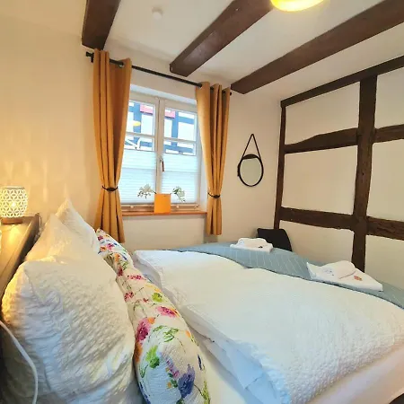 Avahome: Haus Fuer 16, Wlan, Parkplaetze, Netflix, Nespresso * Kandel