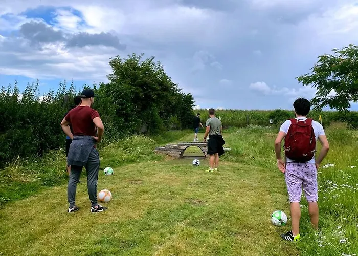 Avahome: Haus Fuer 16, Wlan, Parkplaetze, Netflix, Nespresso 칸델