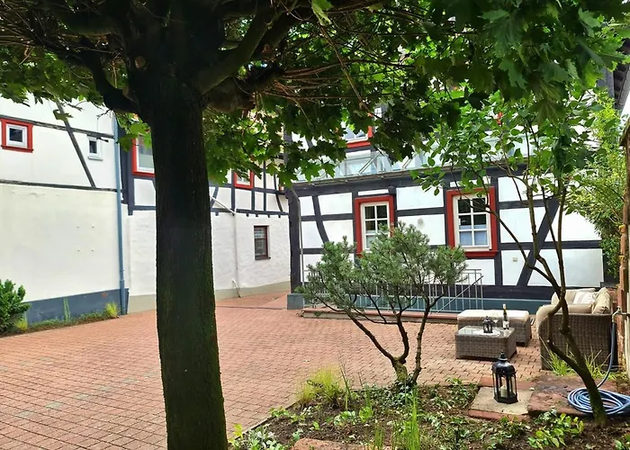 Avahome: Haus Fuer 16, Wlan, Parkplaetze, Netflix, Nespresso Apartamento Kandel