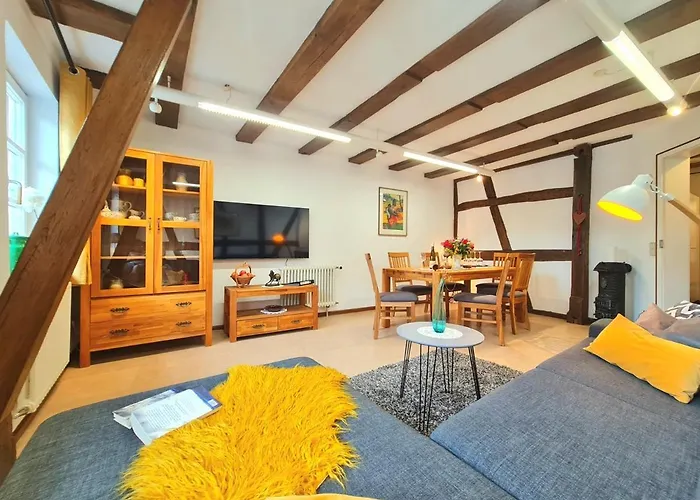 Avahome: Haus Fuer 16, Wlan, Parkplaetze, Netflix, Nespresso *