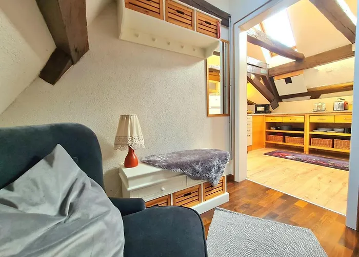 Avahome: Haus Fuer 16, Wlan, Parkplaetze, Netflix, Nespresso * 칸델