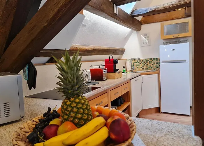 Avahome: Haus Fuer 16, Wlan, Parkplaetze, Netflix, Nespresso 아파트 *